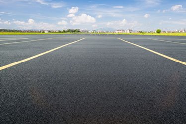 How Long Does Asphalt Last in Oklahoma City Before Needing Replacement?